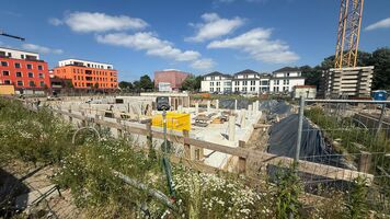 Juli: Die Tiefgarage wird gebaut!